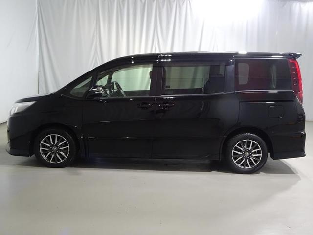 ノア Ｓｉ　フルセグ　メモリーナビ　ＤＶＤ再生　ミュージックプレイヤー接続可　バックカメラ　電動スライドドア　ＬＥＤヘッドランプ　ウオークスルー　乗車定員７人　３列シート　ワンオーナー　記録簿（2枚目）