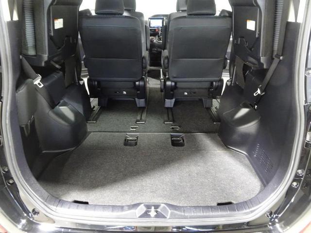 ノア Ｓｉ　フルセグ　メモリーナビ　ＤＶＤ再生　ミュージックプレイヤー接続可　バックカメラ　電動スライドドア　ＬＥＤヘッドランプ　ウオークスルー　乗車定員７人　３列シート　ワンオーナー　記録簿（14枚目）