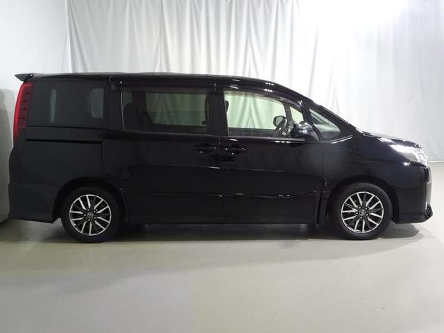 ノア Ｓｉ　フルセグ　メモリーナビ　ＤＶＤ再生　ミュージックプレイヤー接続可　バックカメラ　電動スライドドア　ＬＥＤヘッドランプ　ウオークスルー　乗車定員７人　３列シート　ワンオーナー　記録簿（16枚目）