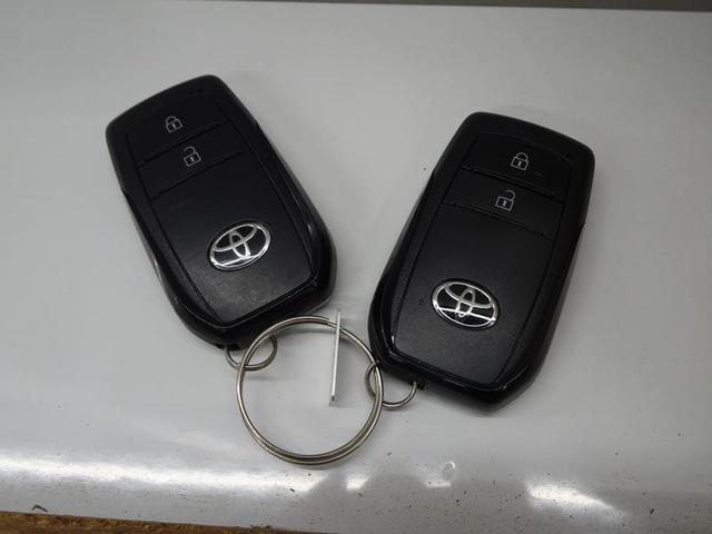 ヤリス G 4WD フルセグ メモリーナビ ミュージックプレイヤー接続可 バックカメラ 衝突被害軽減システム ETC LEDヘッドランプ ワンオーナー(39枚目)