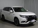 アウトランダーＰＨＥＶ Ｇ　ナビ　４ＷＤ　フルセグ　メモリーナビ　ＤＶＤ再生　バックカメラ　クルーズコントロール　衝突被害軽減システム　ＥＴＣ　ドラレコ　スマートキー　シートヒーター　パワーバックドア　ＬＥＤヘッドランプ　純正アルミ（2枚目）