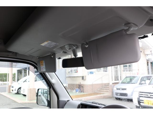 ミニキャブバン Ｍ　４ＷＤ　ＡＴ　両側スライドドア　ヘッドライトレベライザー　衝突安全ボディ　プライバシーガラス（18枚目）