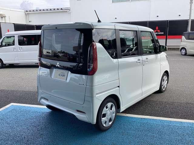 ｅＫスペース Ｍ　パーキングセンサー　フルセグＴＶ　デュアルエアバッグ　バックモニター　キーレスエントリーシステム　盗難防止装置　シートヒーター　パワーウインドウ　メモリーナビ　エアバッグ　エアコン　パワーステアリング（2枚目）