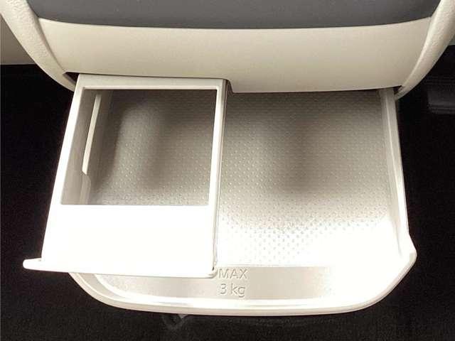 ｅＫスペース Ｍ　パーキングセンサー　フルセグＴＶ　デュアルエアバッグ　バックモニター　キーレスエントリーシステム　盗難防止装置　シートヒーター　パワーウインドウ　メモリーナビ　エアバッグ　エアコン　パワーステアリング（19枚目）