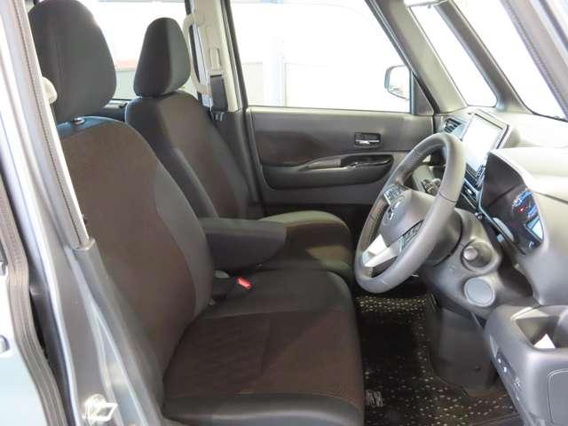 eKクロススペース G プレミアム メモリーナビ・マイパイロット クルコン サイドエアバッグ フルセグ 衝突被害軽減ブレーキ メモリーナビ 両側電動スライドドア スマートキー LEDヘッドライト シートヒーター(4枚目)