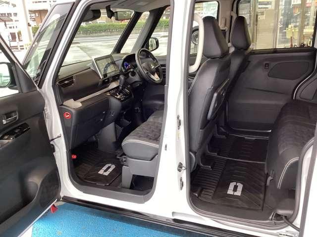 デリカミニ T プレミアム カスタム仕様・マイパイロット 衝突軽減装置 ターボエンジン ナビTV 寒冷地 パワステ フルタイム4WD エアバッグ LEDヘッド ESC サイドカメラ クルコン インテリキー キーフリー フルセグ(8枚目)