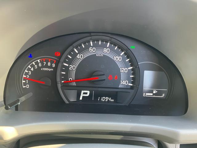 エブリイ ＰＡリミテッド　６型　４ＷＤ　衝突被害軽減ブレーキ　スズキ認定中古車　ＵＳＢ充電ソケット（9枚目）