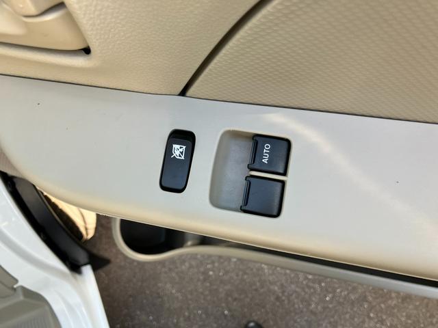 エブリイ ＰＡリミテッド　６型　４ＷＤ　衝突被害軽減ブレーキ　スズキ認定中古車　ＵＳＢ充電ソケット（36枚目）