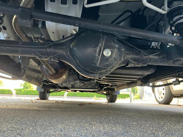 エブリイ ＰＡリミテッド　６型　４ＷＤ　衝突被害軽減ブレーキ　スズキ認定中古車　ＵＳＢ充電ソケット（44枚目）