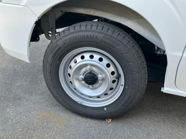 エブリイ ＰＡリミテッド　６型　４ＷＤ　衝突被害軽減ブレーキ　スズキ認定中古車　ＵＳＢ充電ソケット（49枚目）