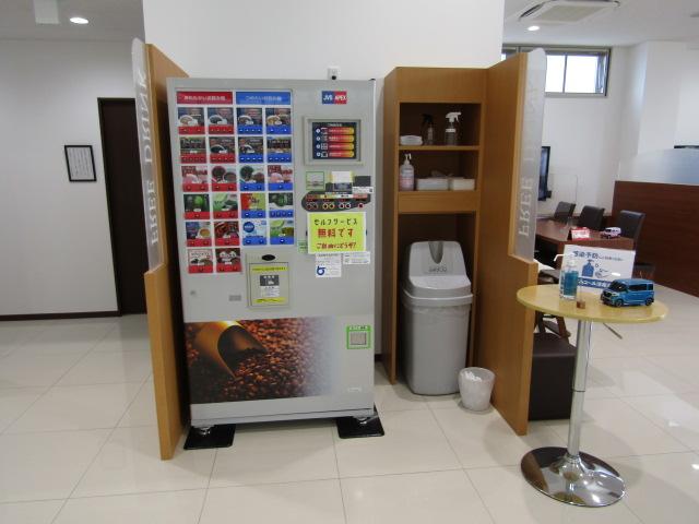 エブリイ ＰＡリミテッド　６型　４ＷＤ　衝突被害軽減ブレーキ　スズキ認定中古車　ＵＳＢ充電ソケット（62枚目）