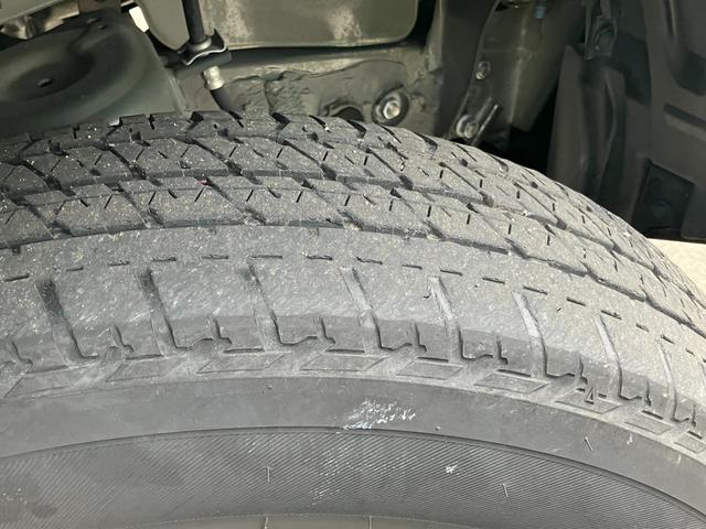 ジムニー ＸＣ　ＡＴ車　パートタイム４ＷＤ　衝突被害軽減ブレーキ　スズキ認定中古車　ＬＥＤヘッドライト　フォグランプ　プッシュスタート　オートライト（17枚目）