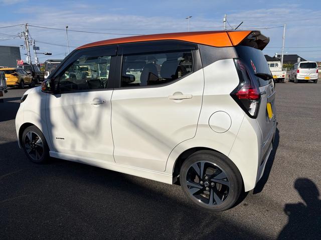 デイズ ハイウェイスター Gターボプロパイロットエディション ハーフレザーシート アラウンドビュー 9インチ純正ナビ(7枚目)