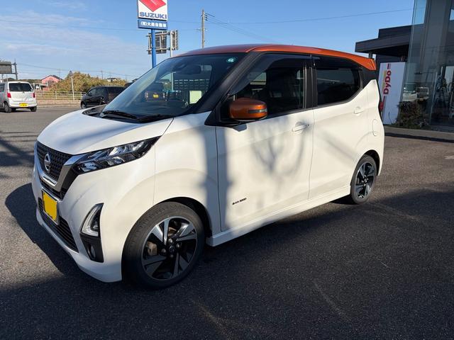 デイズ ハイウェイスター Gターボプロパイロットエディション ハーフレザーシート アラウンドビュー 9インチ純正ナビ(8枚目)