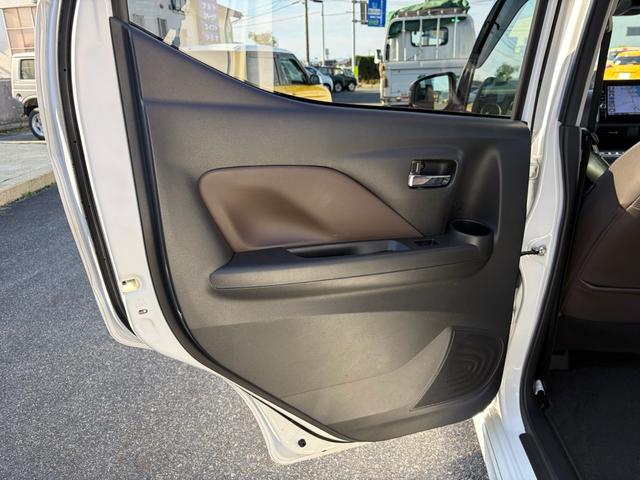 デイズ ハイウェイスター Gターボプロパイロットエディション ハーフレザーシート アラウンドビュー 9インチ純正ナビ(36枚目)