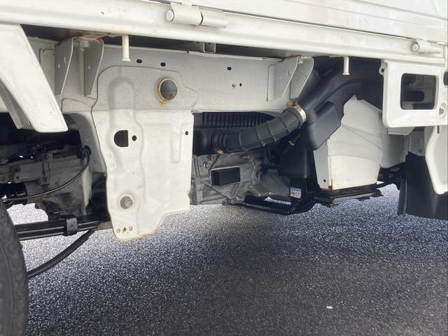 キャリイトラック KCエアコン・パワステ 5速・4WD・エアコン・パワステ・軽トラック・荷台マット(13枚目)
