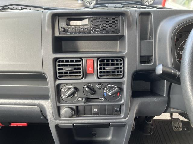 キャリイトラック KCエアコン・パワステ 5速・4WD・エアコン・パワステ・軽トラック・荷台マット(16枚目)