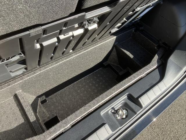 タント カスタムＲＳ　ナビ・全方位モニター・両側電動スライドドア・シートヒーター・ＬＥＤライト・プッシュスタート（18枚目）