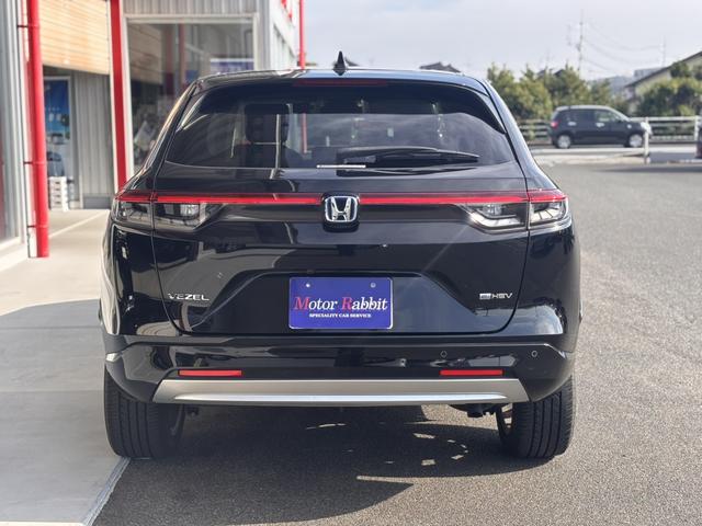 ヴェゼル ｅ：ＨＥＶ　Ｚ　１オーナー・バックカメラ・ナビ・置くだけ充電・パワーリヤゲート・アップルカープレイ・アンドロイドオート（5枚目）