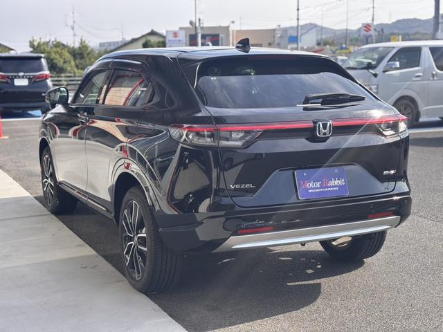ヴェゼル ｅ：ＨＥＶ　Ｚ　１オーナー・バックカメラ・ナビ・置くだけ充電・パワーリヤゲート・アップルカープレイ・アンドロイドオート（6枚目）