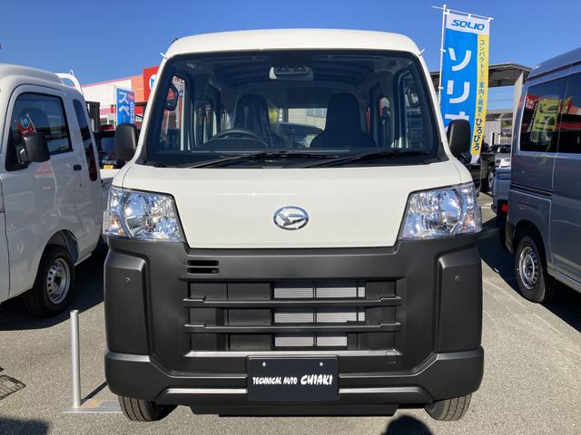 スペシャル 新車 2WD マッドフラップ ヘッドランプ自動消灯システム フロアマット 荷台マット アッパートレイ マニュアルAC PW エースフルナット31箇所 AMFM コーナーセンサー(13枚目)