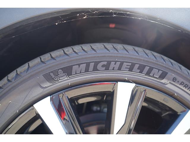 クラウンクロスオーバー ＲＳアドバンスド　メーカーオプション・デジタルインナーミラー・パーキングサポートブレーキ・ステアリングヒーター・カラーヘッドアップディスプレイ・トヨタセーフティセンス・４眼ＬＥＤヘッドランプ・ドラレコ（8枚目）
