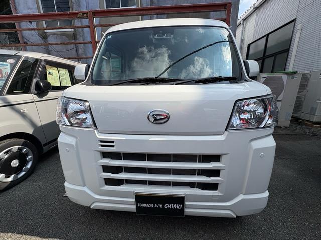 ハイゼットカーゴ デッキバンＧ　スマートアシスト・サイドバイザー・車線逸脱警報機能・オートハイビーム・コーナーセンサー・パワードアロック・１２インチフルホイールキャップ・電動格納式ドアミラー（2枚目）