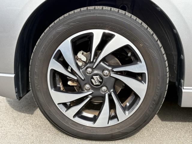 自動車任意保険のベストな契約も代理店である弊社にご相談下さい。