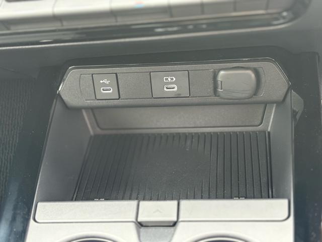 プリウス Ｚ　デジタルインナーミラー・ブラインドスポットモニター・ドライブレコーダー・モデリスタエアロ・パワーバックドア・トヨタセーフティセンス・パノラミックビューモニター・アダプティブハイビームシステム（40枚目）