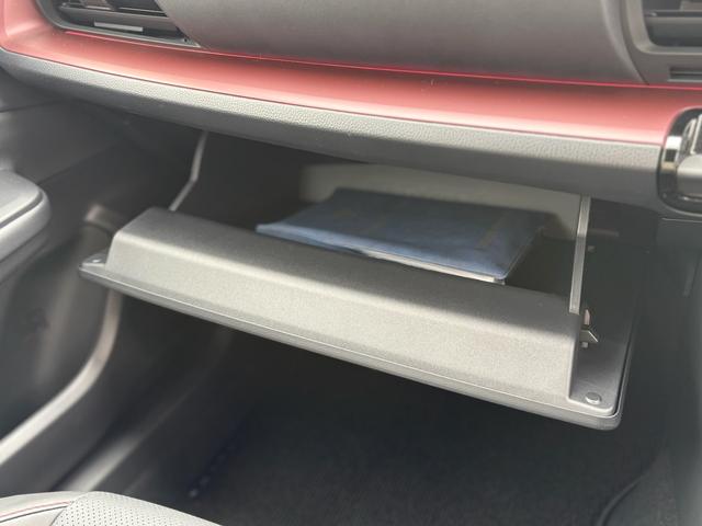 プリウス Ｚ　デジタルインナーミラー・ブラインドスポットモニター・ドライブレコーダー・モデリスタエアロ・パワーバックドア・トヨタセーフティセンス・パノラミックビューモニター・アダプティブハイビームシステム（46枚目）