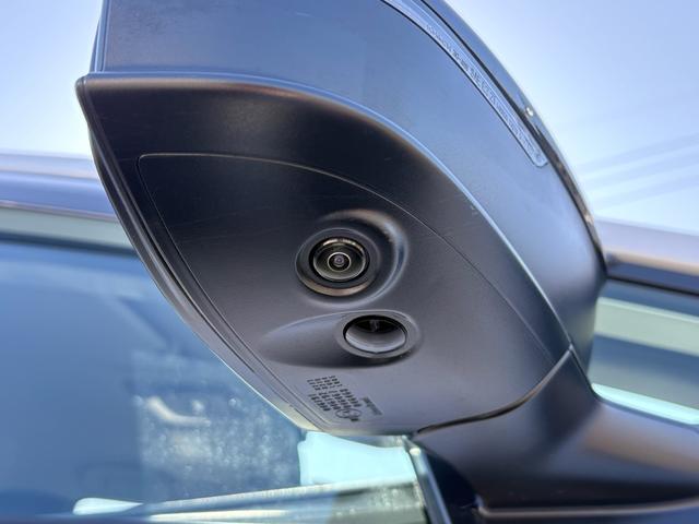 当店は国土交通省指定整備工場完備です。メンテナンスもおまかせ下さい。