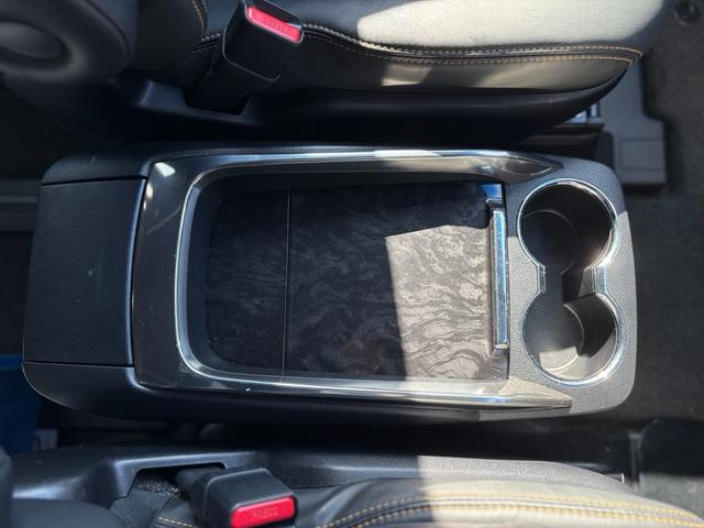 アルファード ２．５Ｓ　タイプゴールド　アダプティブハイビームシステム・３眼ＬＥＤヘッドランプ・本革巻きステアリング・両側パワースライド・トヨタセーフティセンス・パワーバックドア・バックモニター・インテリジェントクリアランスソナー（40枚目）