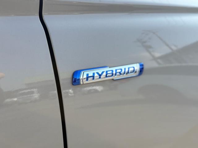 スイフト ハイブリッドＭＸ　全方位モニター付メモリーナビ・ＬＥＤヘッドライト・前席シートヒーター・アダプティブクルーズコントロール・ブラインドスポットモニター・フルオートエアコン・１６インチＡＷ（8枚目）