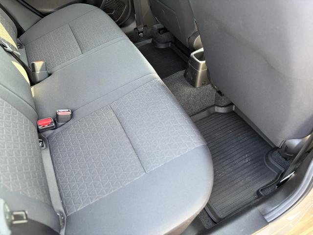 スイフト ハイブリッドＭＸ　全方位モニター付メモリーナビ・ＬＥＤヘッドライト・前席シートヒーター・アダプティブクルーズコントロール・ブラインドスポットモニター・フルオートエアコン・１６インチＡＷ（16枚目）