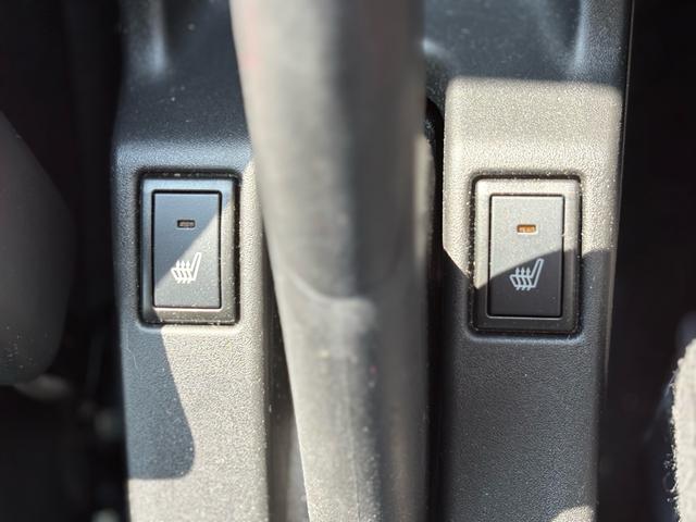 スイフト ハイブリッドＭＸ　全方位モニター付メモリーナビ・ＬＥＤヘッドライト・前席シートヒーター・アダプティブクルーズコントロール・ブラインドスポットモニター・フルオートエアコン・１６インチＡＷ（38枚目）