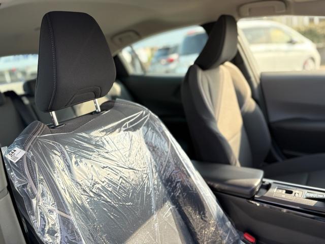 プリウス Ｇ　パノラミックビューモニター・純正１９インチアルミ・レーダークルーズコントロール・オートマチックハイビーム・アクセサリーコンセント・アップルカープレイ・アンドロイドオート・フロアマット（22枚目）