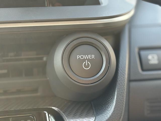 プリウス Ｇ　パノラミックビューモニター・純正１９インチアルミ・レーダークルーズコントロール・オートマチックハイビーム・アクセサリーコンセント・アップルカープレイ・アンドロイドオート・フロアマット（37枚目）