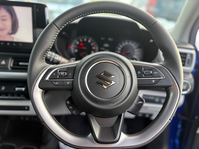 スイフト ハイブリッドMZ 全方位モニター付きメモリーナビゲーション フルセグTV CD/DVDプレーヤー LEDヘッドランプ LEDフォグランプ 16インチアルミホイール 本革巻ステアリングホイール フルオートエアコン(19枚目)