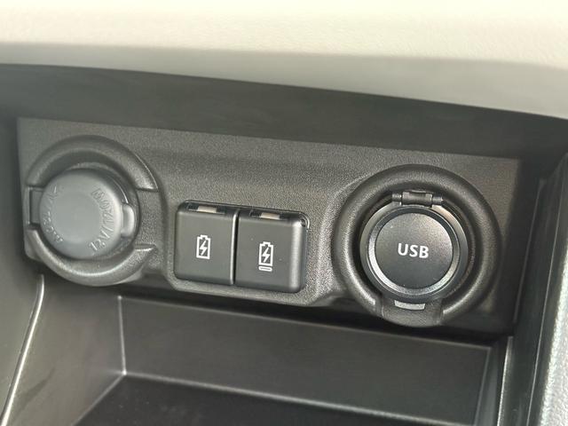 スイフト ハイブリッドMZ 全方位モニター付きメモリーナビゲーション フルセグTV CD/DVDプレーヤー LEDヘッドランプ LEDフォグランプ 16インチアルミホイール 本革巻ステアリングホイール フルオートエアコン(29枚目)