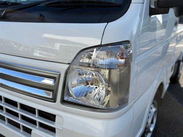 キャリイトラック ＫＣエアコン・パワステ農繁仕様　スズキセーフティサポート・純正フロアマット・純正バイザー・デュアルカメラブレーキサポート・リヤパーキングセンサー・車線逸脱警報機能・誤発進抑制機能（3枚目）