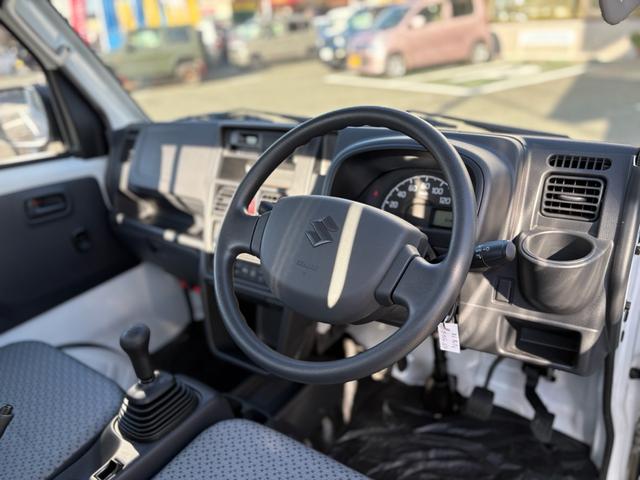 キャリイトラック ＫＣエアコン・パワステ農繁仕様　スズキセーフティサポート・純正フロアマット・純正バイザー・デュアルカメラブレーキサポート・リヤパーキングセンサー・車線逸脱警報機能・誤発進抑制機能（13枚目）