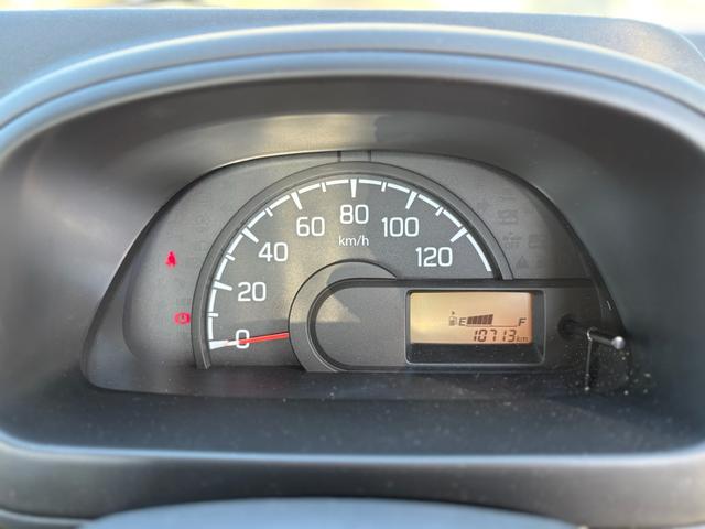 キャリイトラック ＫＣエアコン・パワステ農繁仕様　スズキセーフティサポート・純正フロアマット・純正バイザー・デュアルカメラブレーキサポート・リヤパーキングセンサー・車線逸脱警報機能・誤発進抑制機能（18枚目）