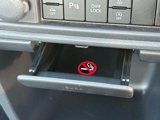 キャリイトラック ＫＣエアコン・パワステ農繁仕様　スズキセーフティサポート・純正フロアマット・純正バイザー・デュアルカメラブレーキサポート・リヤパーキングセンサー・車線逸脱警報機能・誤発進抑制機能（25枚目）