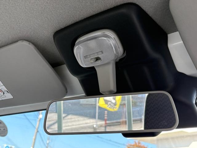 キャリイトラック ＫＣエアコン・パワステ農繁仕様　スズキセーフティサポート・純正フロアマット・純正バイザー・デュアルカメラブレーキサポート・リヤパーキングセンサー・車線逸脱警報機能・誤発進抑制機能（31枚目）