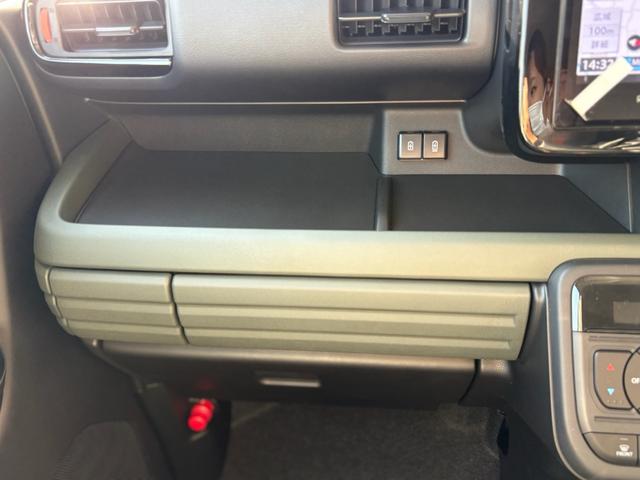 スペーシアギア ハイブリッドＸＺ　全方位モニター・純正９インチナビ・フルセグＴＶ・スマートフォン連携機能付き・デュアルカメラブレーキサポートＩＩ・両側パワースライドドア・ルーフレール（47枚目）