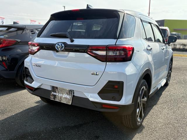 ライズ Ｚ　パノラミックビューパッケージ（９インチディスプレイオーディオ・Ａｐｐｌｅ　ＣａｒＰｌａｙ／Ａｎｄｒｏｉｄ　Ａｕｔｏ対応・フルセグＴＶ・Ｂｌｕｅｔｏｏｔｈ・ＨＤＭＩ端子）・パノラミックビュー（11枚目）