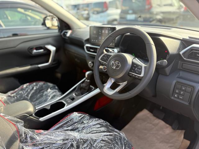 ライズ Ｚ　パノラミックビューパッケージ（９インチディスプレイオーディオ・Ａｐｐｌｅ　ＣａｒＰｌａｙ／Ａｎｄｒｏｉｄ　Ａｕｔｏ対応・フルセグＴＶ・Ｂｌｕｅｔｏｏｔｈ・ＨＤＭＩ端子）・パノラミックビュー（21枚目）