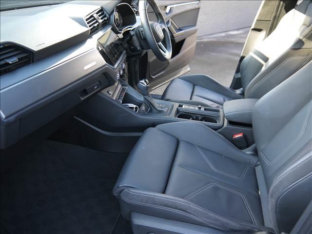Q3スポーツバック ディーゼル 35 TDI quattro S line RH 360カメラ 衝突軽減B アドバンストキー ヒーター LEDヘッド クルコン パーキングアシスト 電動Rゲート パワーシート バックカメラ ターボ HDDナビ 4WD 禁煙 キーフリー サイドカメラ(16枚目)