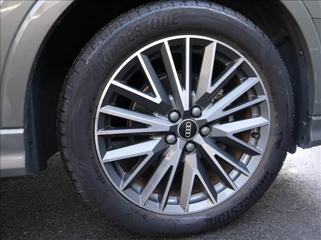 Q3スポーツバック ディーゼル 35 TDI quattro S line RH 360カメラ 衝突軽減B アドバンストキー ヒーター LEDヘッド クルコン パーキングアシスト 電動Rゲート パワーシート バックカメラ ターボ HDDナビ 4WD 禁煙 キーフリー サイドカメラ(18枚目)