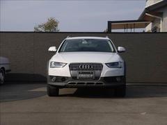 Ａ４オールロードクワトロ Ａ４　ａｌｌｒｏａｄ　ｑｕａｔｔｒｏ　ＲＨＤ　リフトアップ 1100032A20231225D002 2